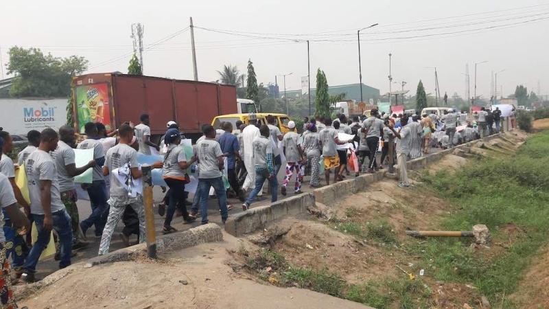 Demonstration march against the evictions. Photo by Lorenzo Bagnoli.
