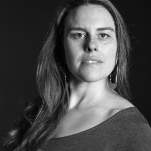 Lisa Riordan Seville