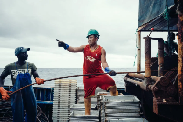 Yellow card for Ghana from the European Commission and a Ghanaian minister replaced due to a journalistic investigation (2021)